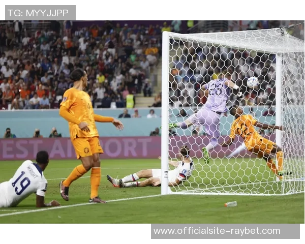 世界杯精彩对决哥斯达黎加勇战荷兰展现足球激情与实力 世界杯精彩对决哥斯达黎加勇战荷兰展现足球激情与实力