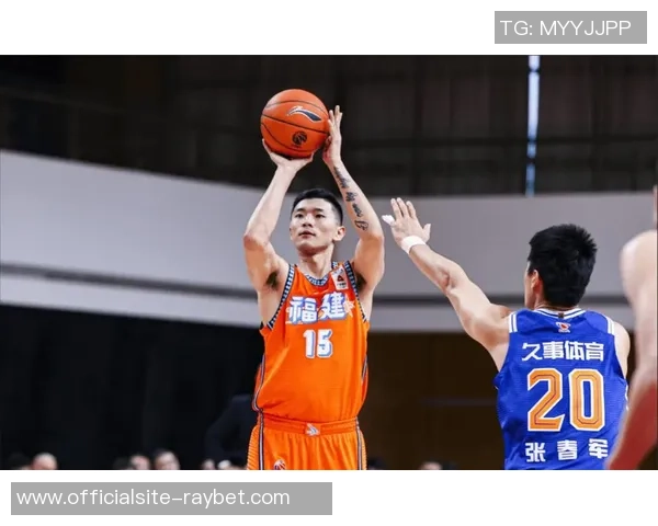 八一男篮与福建男篮激战正酣谁能在赛场上笑到最后 八一男篮与福建男篮激战正酣谁能在赛场上笑到最后