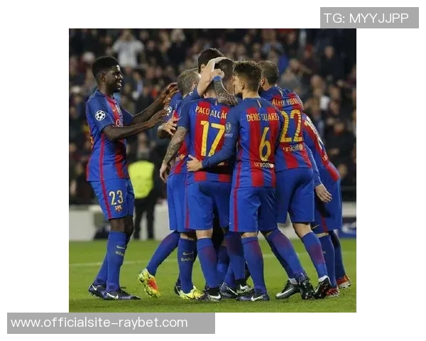 巴萨与曼联激战在即17日欧联杯对决引发球迷热议