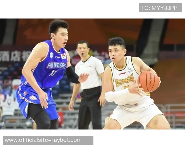 探索上海篮球队节奏体系中的战术创新与团队协作策略 探索上海篮球队节奏体系中的战术创新与团队协作策略